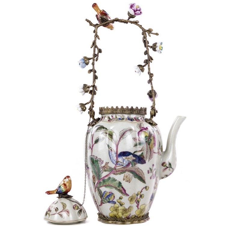 фото Чайник фарфоровый glasar декоративный с птичками, цветочками и бронзовой ручкой 25х17х45см