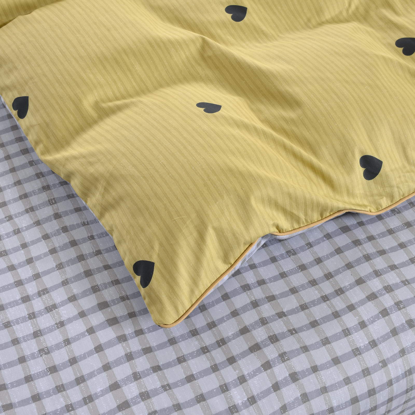 Комплект постельного белья Sofi De Marko Лайки Двуспальный евро (ЕВРО-5335), цвет желтый, размер Двуспальный евро - фото 4