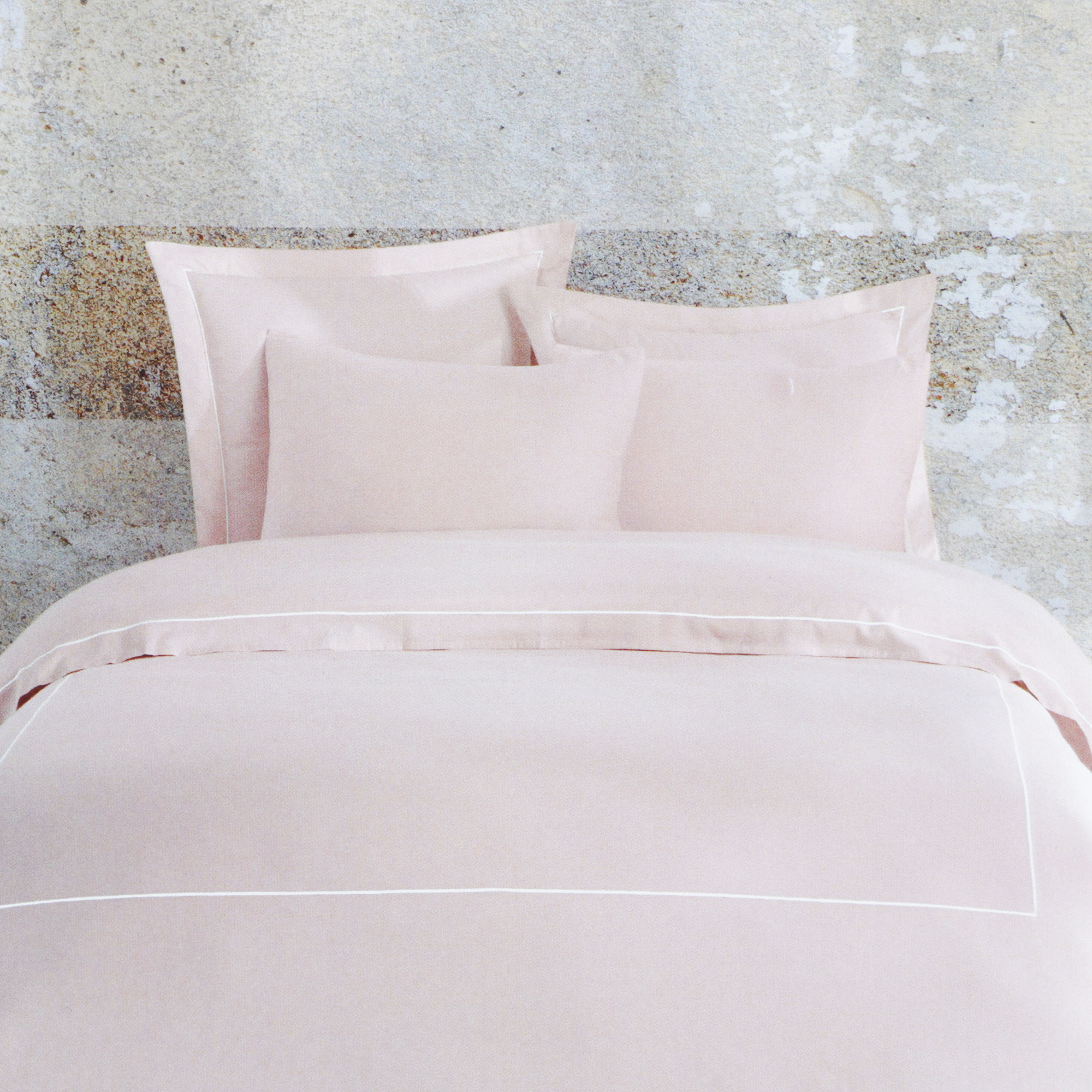 Комплект постельного белья Bella casa Stripes бело-розовое Кинг сайз