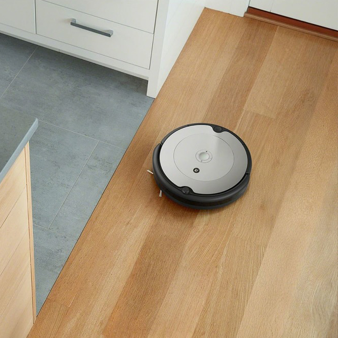 Робот-пылесос iRobot Roomba 698