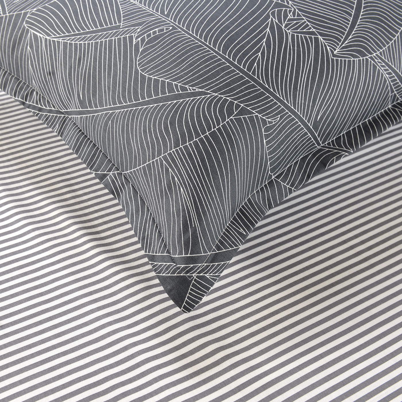 Комплект постельного белья Sofi De Marko Модерн №10 серый Полуторный, размер Полуторный - фото 7