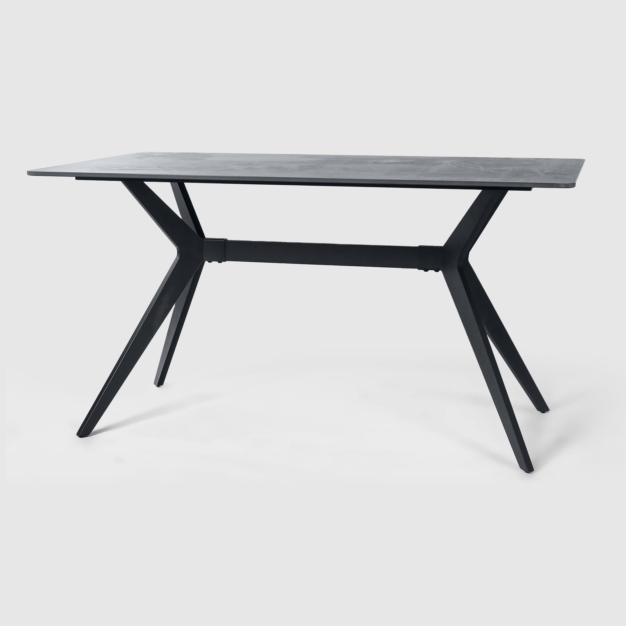 Обеденный стол City Furniture чёрный 140х80х75 см