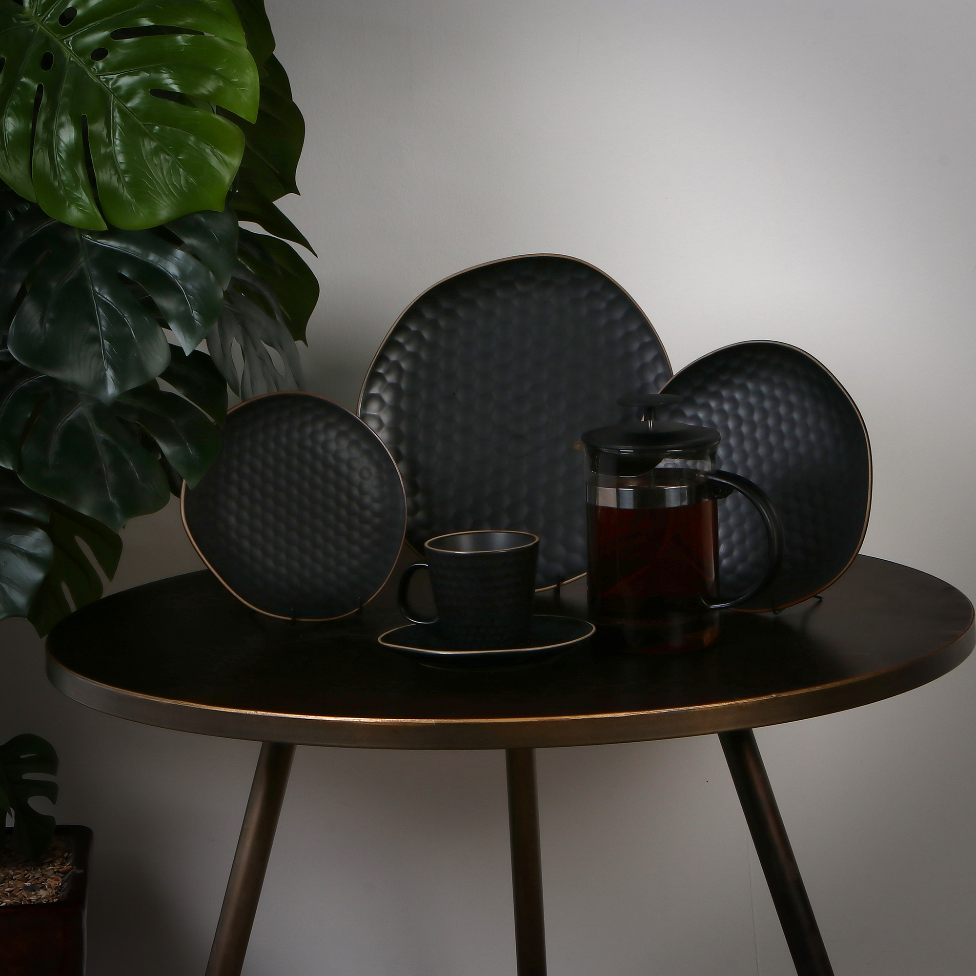 Чашка с блюдцем Koopman tableware Irregular 220 мл, цвет черный - фото 2