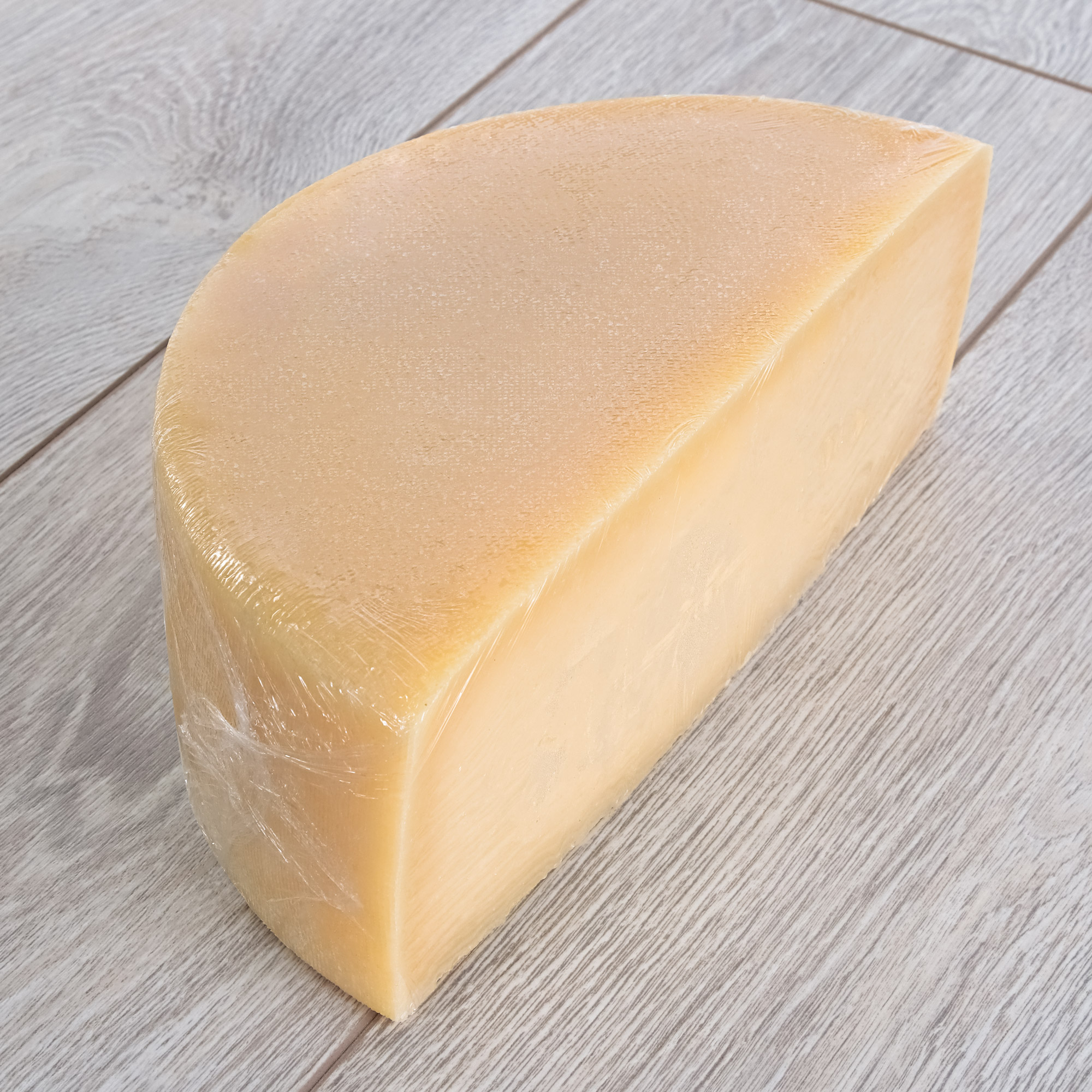 Сыр полутвердый Relaggio Монтази 45%, кг