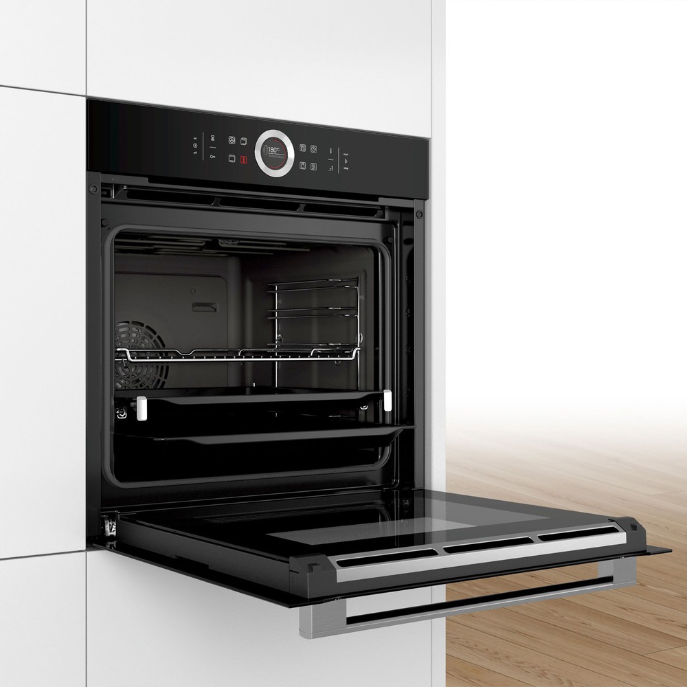 Духовой шкаф Bosch Serie 8 HBG655NB1