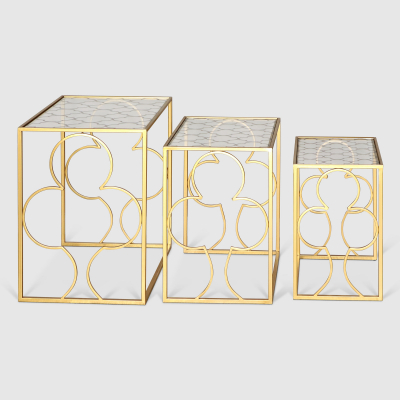 Изображение товара Комплект из 3 дизайнерских стеклянных столиков с металлическим каркасом