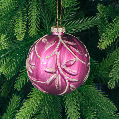 Изображение товара Стеклянная елочная игрушка шар 8 см розовый с золотым узором Yancheng Shiny