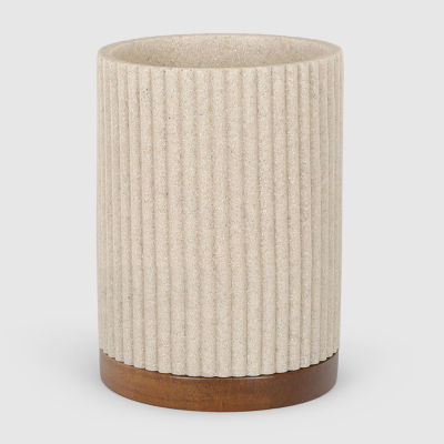 Изображение товара Стакан для зубных щеток Hometex из полирезина бежевый