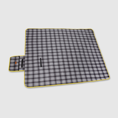 Изображение товара Коврик для пикника Forester 170x140 см с термоизоляцией и карманом