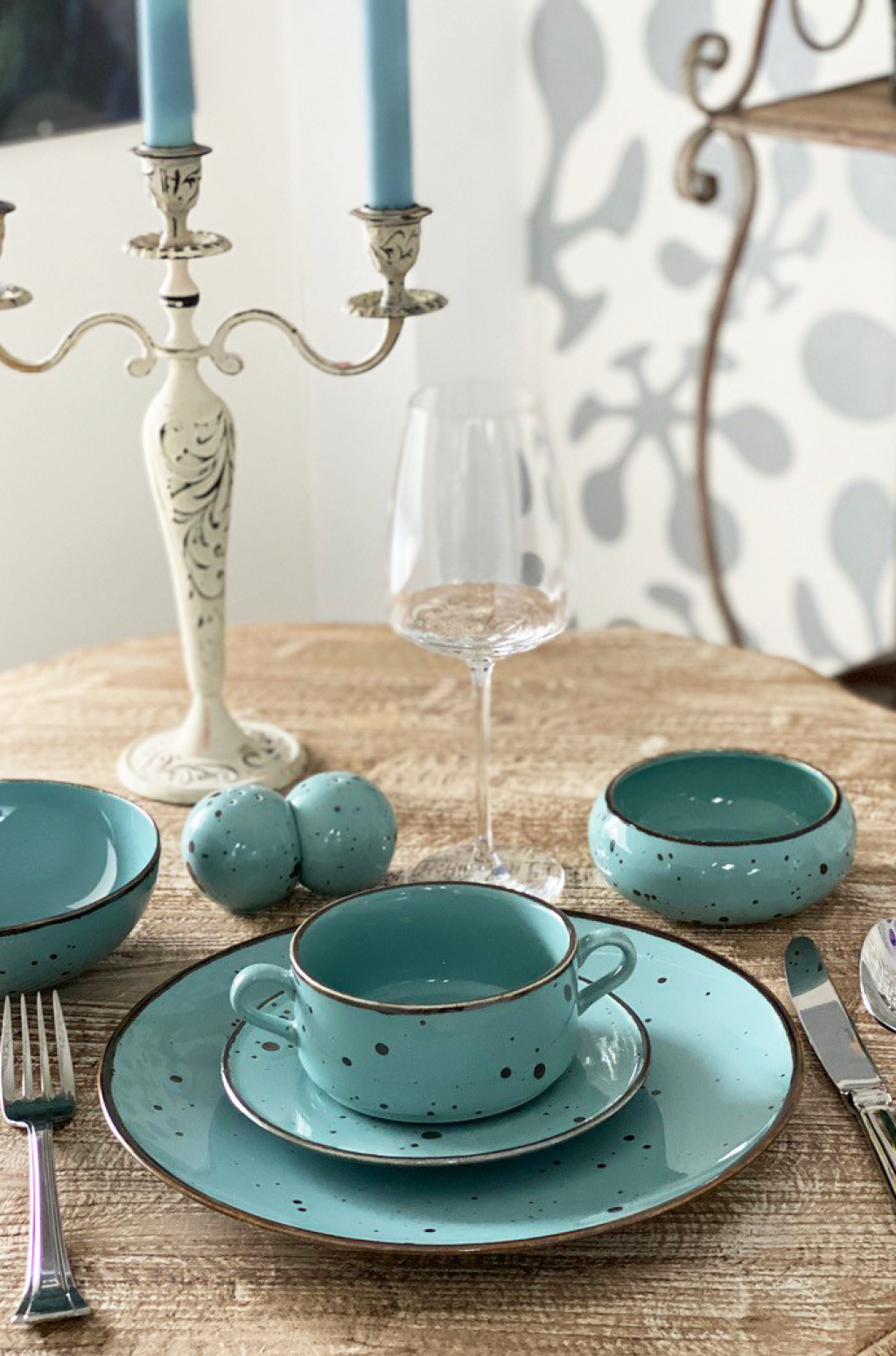 Скидки до 50% на посуду Top Art Studio!