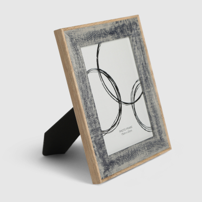 Изображение товара Фоторамка Intco серебристая 15х20 см