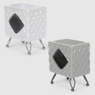 Изображение товара Аромалампа Dekor 9x6.5x11.2 см из керамики в белом и сером цветах