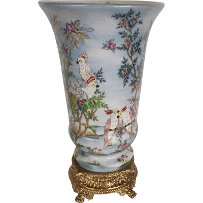 Изображение товара Ваза Glasar с декором птицы, голубая, 18x18x30 см