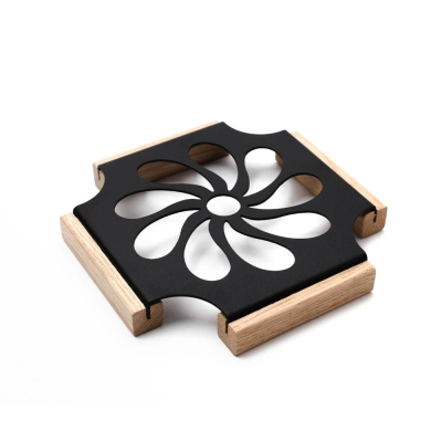 Изображение товара Подставка Gala под горячее черная 18.5x18.5x2.5 см надежная металлическая подставка для кухни