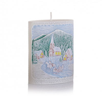 Изображение товара Декоративная свеча Bartek Зимний вид овал 10х14 см яркое оформление подарочный аксессуар