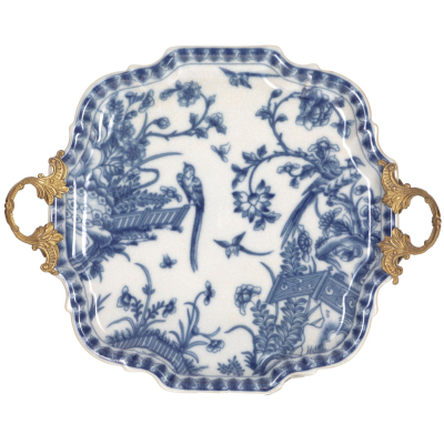 Изображение товара Стильное фарфоровое блюдо Glasar 33х29х6 см с бронзовым декором Изображение товара Стильное фарфоровое блюдо Glasar 33х29х6 см с бронзовым декором