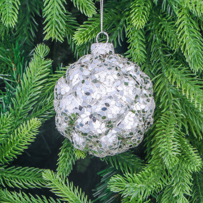 Изображение товара Стеклянный серебряный шар для елки с орнаментом 8 см Yancheng Shiny