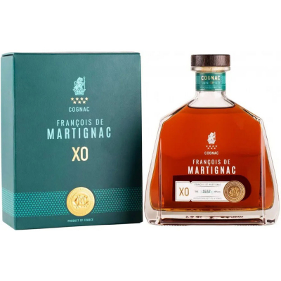 Изображение товара Коньяк "Francois de Martignac" XO в подарочной упаковке 0.7 л