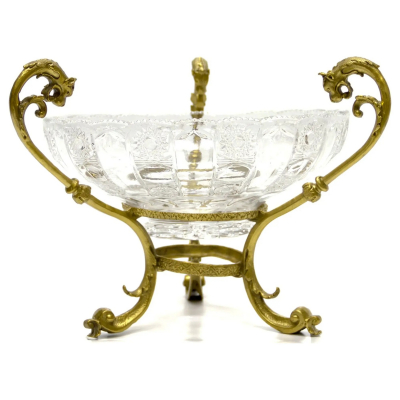 Изображение товара Чаша стеклянная с бронзой Wah luen handicraft 33 см