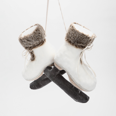 Изображение товара Декор на ёлку James arts коньки белые 20х9х23 см