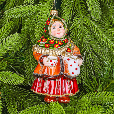 Изображение товара Набор ёлочных игрушек Snow and Stars Медведь с девочкой, дед и баба  3 шт