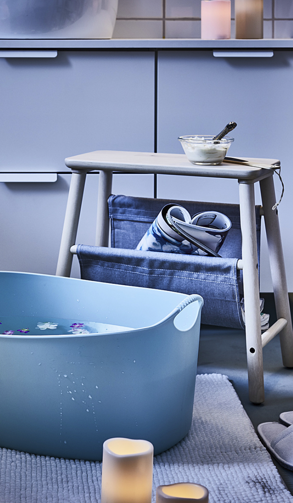 Контейнеры, миски и тазы Stars Plast!