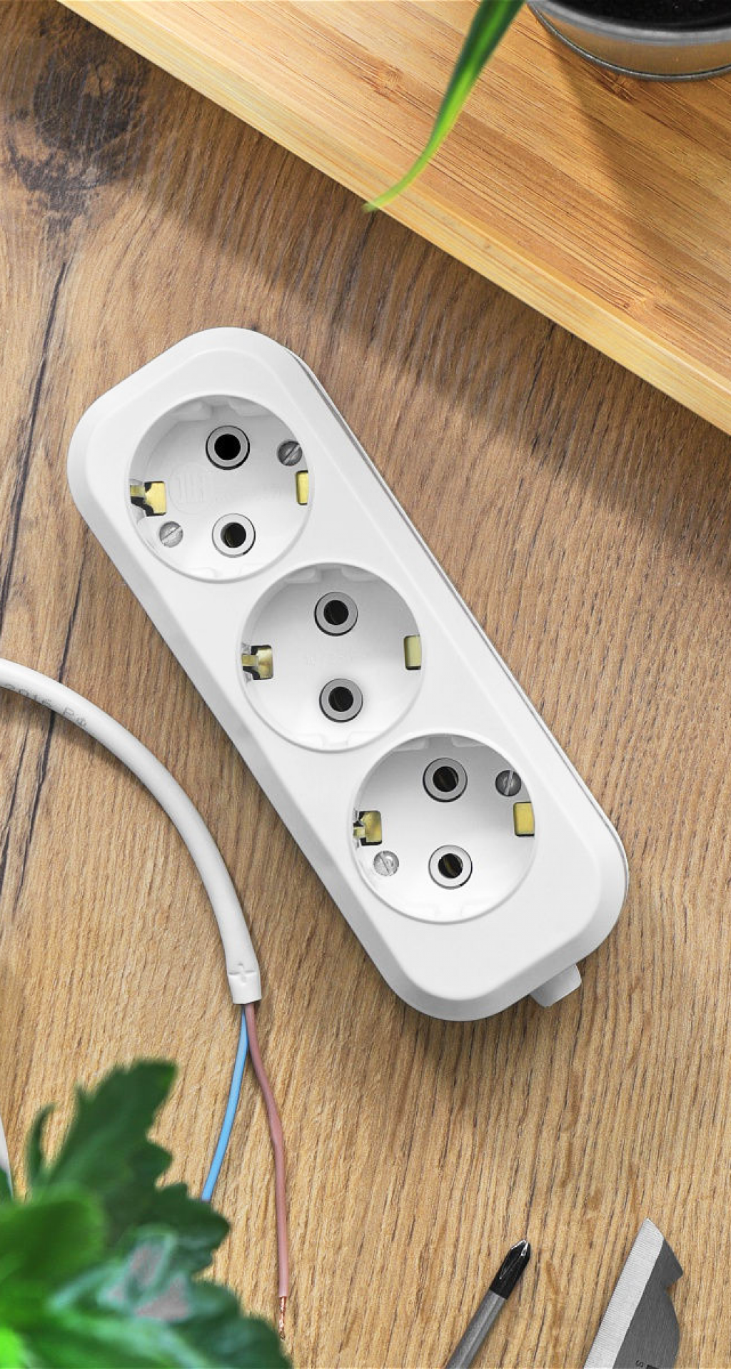 Скидки до 40% на удлинители Megavolt!