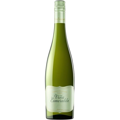 Изображение товара Белое полусухое вино Torres Vina Esmeralda 0.75 л Испания
