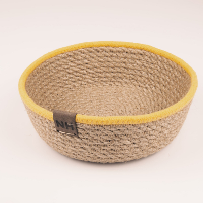 Изображение товара Корзина круглая декоративная Nevidanas Home малая с желтым кантом 16х6 см