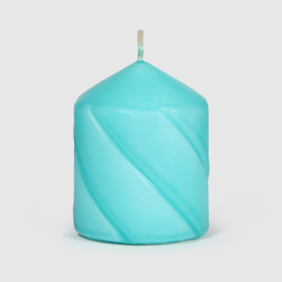 Изображение товара Свеча столбик витой Home Interiors голубой 7х9 см