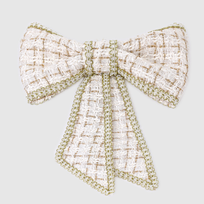 Изображение товара Бантик-подвеска James arts белый 22,5х22х4 см