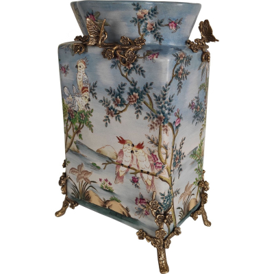 Изображение товара Ваза Glasar на позолоченных ножках голубая 21x15x33 см