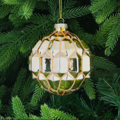 Изображение товара Стеклянная ёлочная игрушка шар 10 см с узором и блёстками золотистый ручная работа