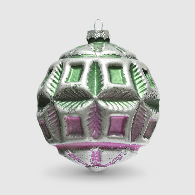 Изображение товара Новогодний стеклянный шар Baoying Yiwen диаметром 10 см декорированный