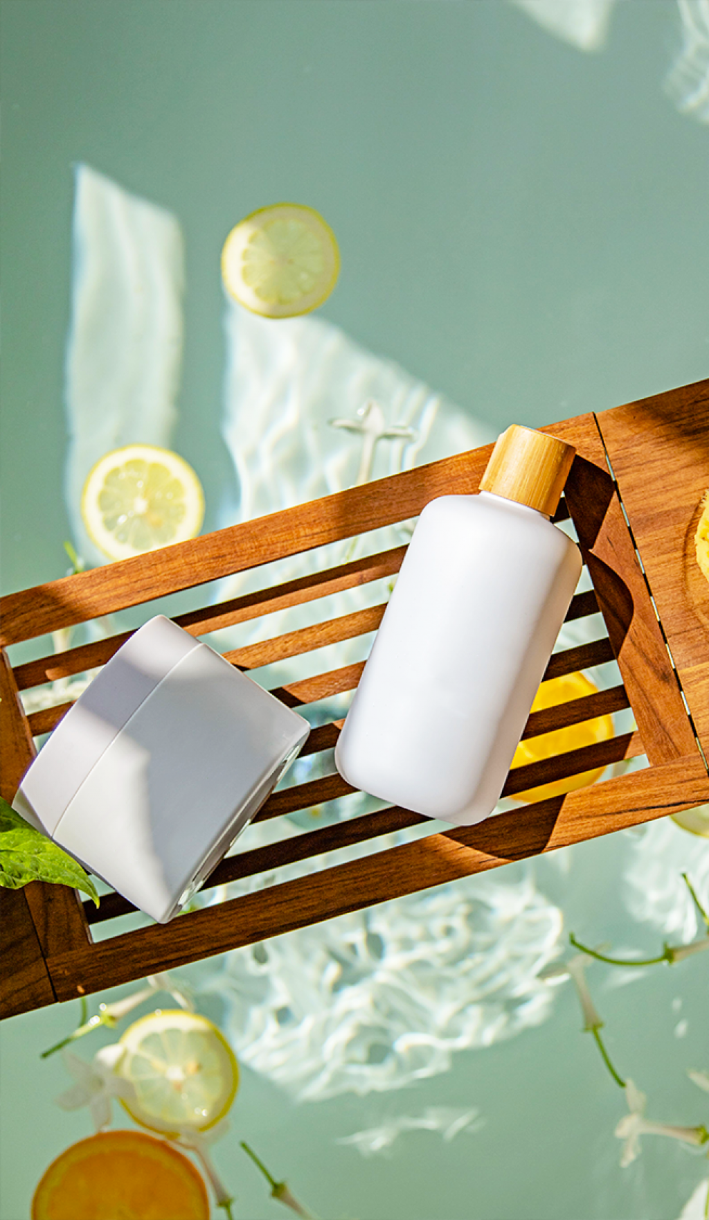 Скидки до 50% на косметику!