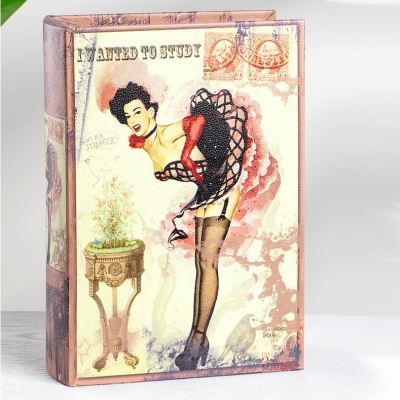 Изображение товара Шкатулка Glasar Cabaret в виде книги бежевая 19х8х27 см Изображение товара Шкатулка Glasar Cabaret в виде книги бежевая 19х8х27 см
