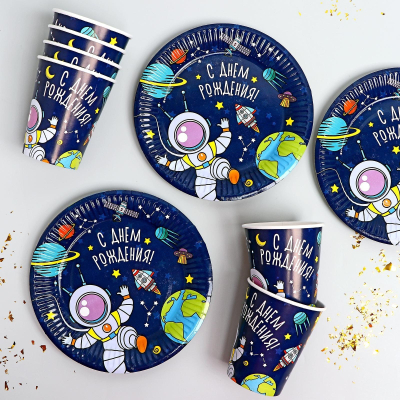 Изображение товара Набор бумажной посуды Страна Карнавалия космос 12 предметов для праздника Изображение товара Набор бумажной посуды Страна Карнавалия космос 12 предметов для праздника