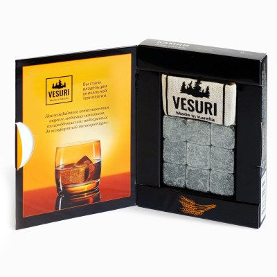 Изображение товара Набор камней для виски Whiskey Stones 110227 черный 9 шт в подарочной упаковке