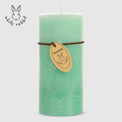 Изображение товара Ароматическая свеча трехцветная White Rabbit 7x15 см с ароматом тропического дерева