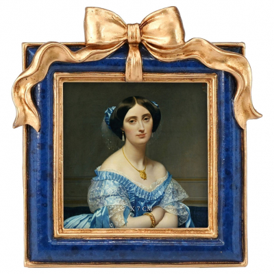 Изображение товара Фоторамка настольная Glasar квадратная, синяя с декоративным резным бантом, 11x2x12 см