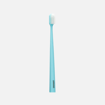 Изображение товара Зубная щётка Lacalut Pure средней жёсткости