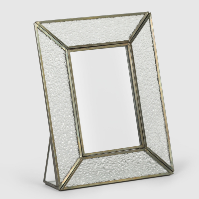 Изображение товара Фоторамка P.M. Overseas 18х5,5х23 см бижутерия из стекла и металла для интерьера Изображение товара Фоторамка P.M. Overseas 18х5,5х23 см бижутерия из стекла и металла для интерьера