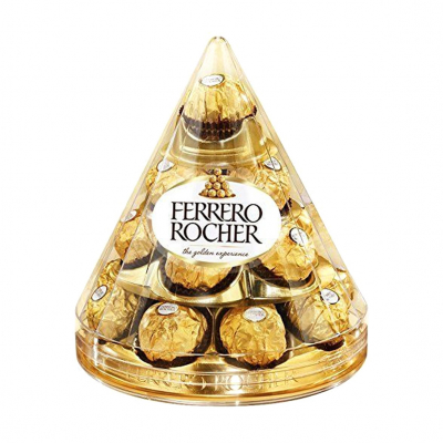 Новогодние Елки Ferrero Rocher В Городах