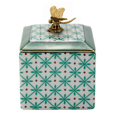 Изображение товара Шкатулка Glasar со стрекозой зеленая 9х9х12 см