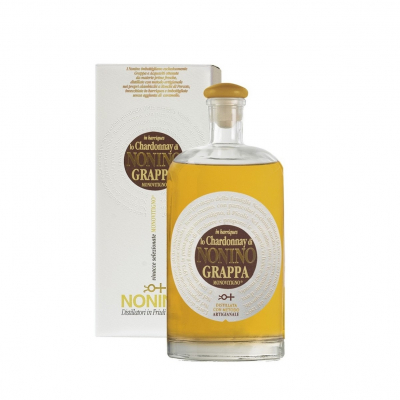 Изображение товара Граппа Lo Chardonnay di Nonino 0,7 л итальянский виноградный бренди подарочная упаковка Изображение товара Граппа Lo Chardonnay di Nonino 0,7 л итальянский виноградный бренди подарочная упаковка