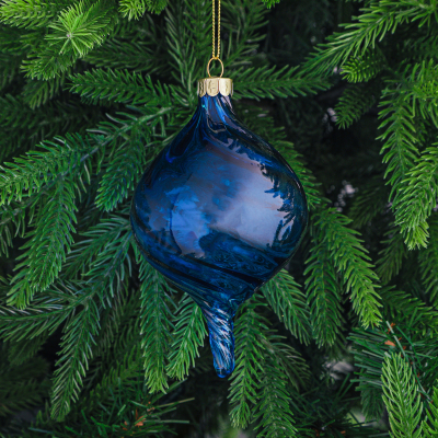 Изображение товара Стеклянный елочный шар Yancheng Shiny с орнаментом 8х13 см