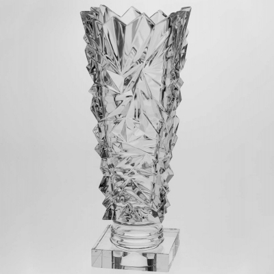 Изображение товара Ваза на ножке Bohemia Jihlava Glacier 38 см из чешского хрусталя Изображение товара Ваза на ножке Bohemia Jihlava Glacier 38 см из чешского хрусталя